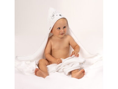 Akuku Baby hooded towel 100x100cm white A0661 4