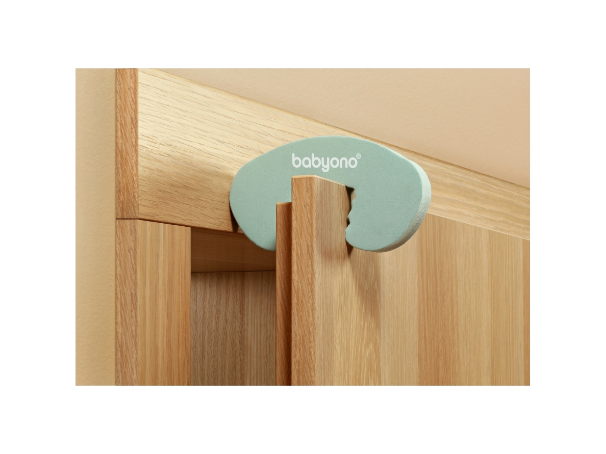 Finger pinch guard 1
