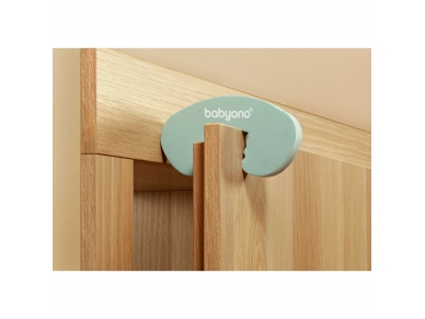 Finger pinch guard 1