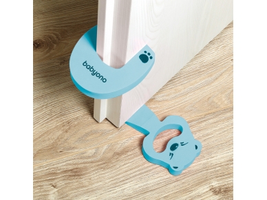Furniture protector. Door 1