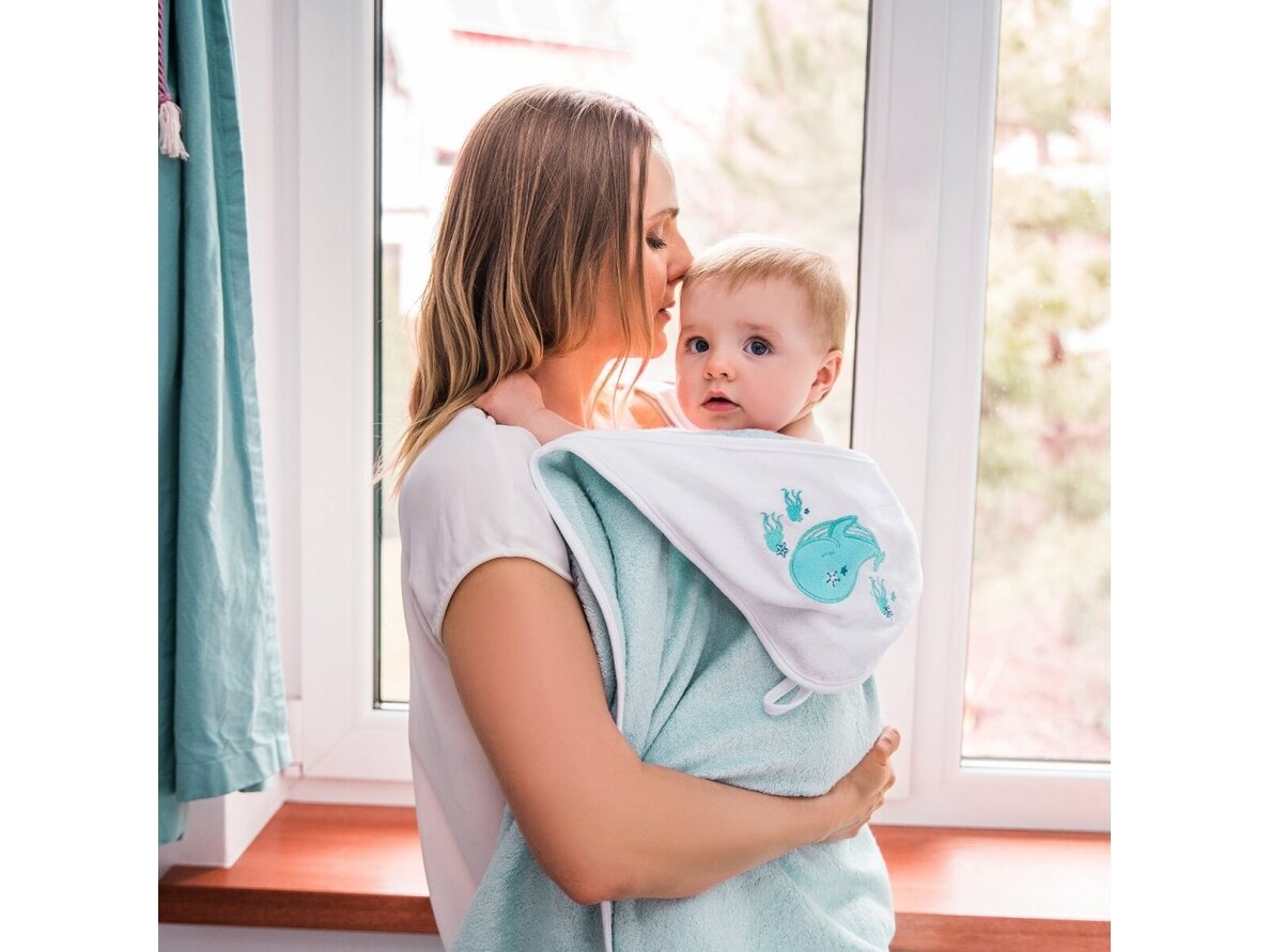 Bamboo hooded towel 85 x 85, blue, whale 3 Bamboo hooded towel 85 x 85, blue, whale 3