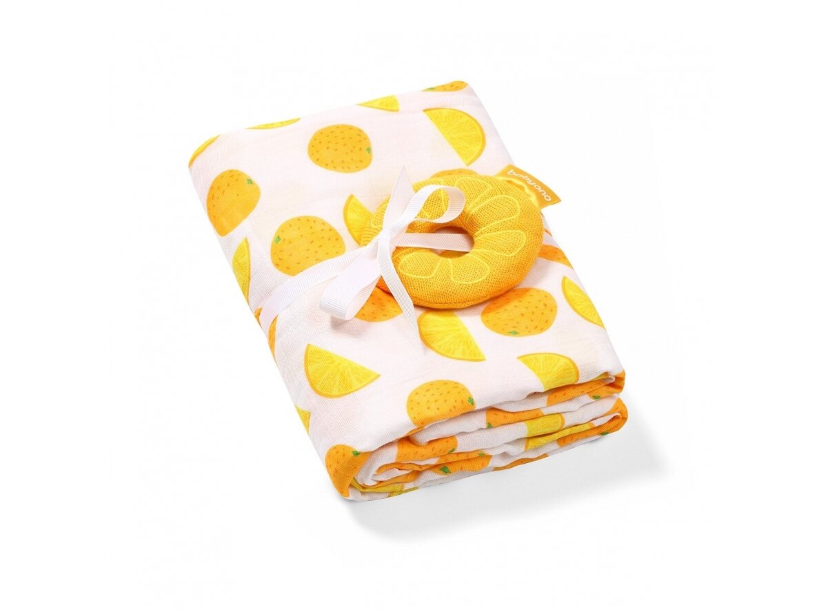 Bamboo muslin swaddle + rattle 536/03 Bamboo muslin swaddle + rattle 536/03