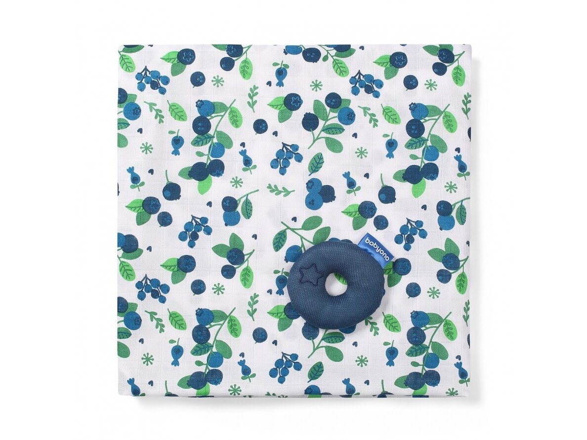 Bamboo muslin swaddle + rattle 536/02 2 Bamboo muslin swaddle + rattle 536/02 2
