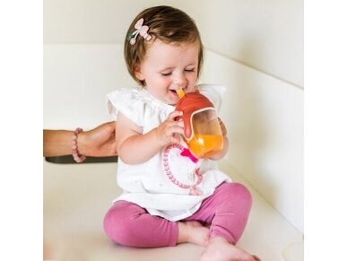 Sippy cup with weighted straw 3