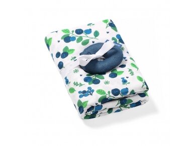 Bamboo muslin swaddle + rattle 536/02 Bamboo muslin swaddle + rattle 536/02