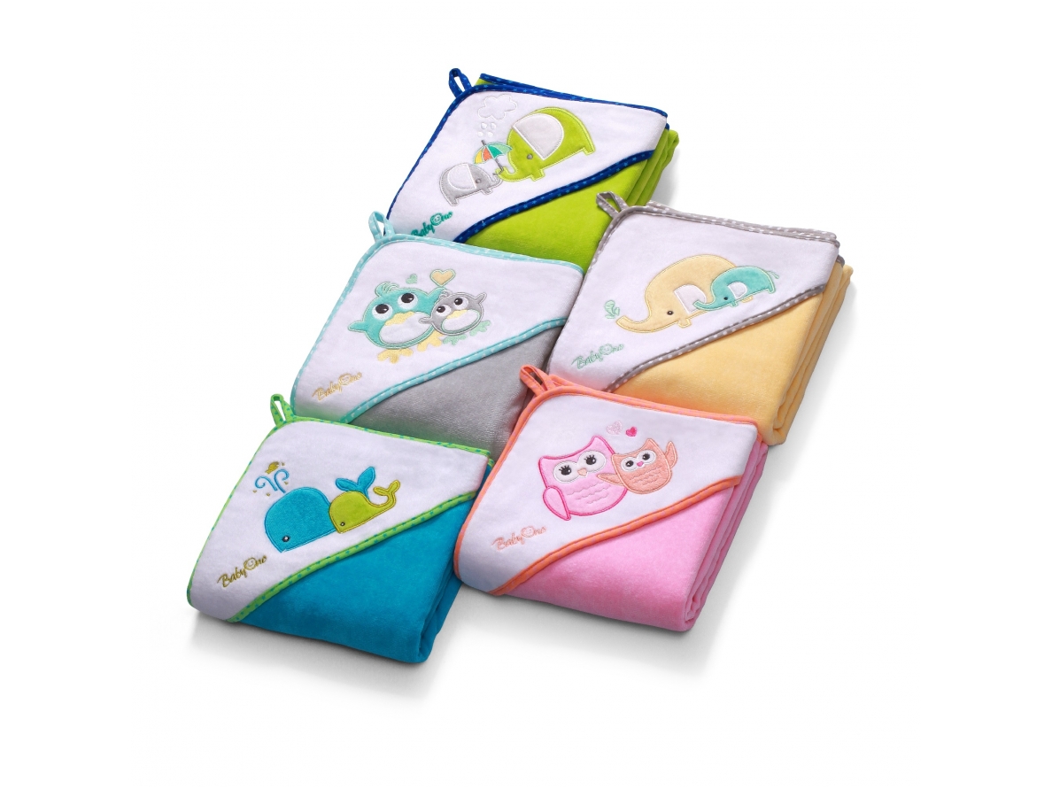 Velour Hooded Towel – 100×100 cm Velour Hooded Towel – 100×100 cm