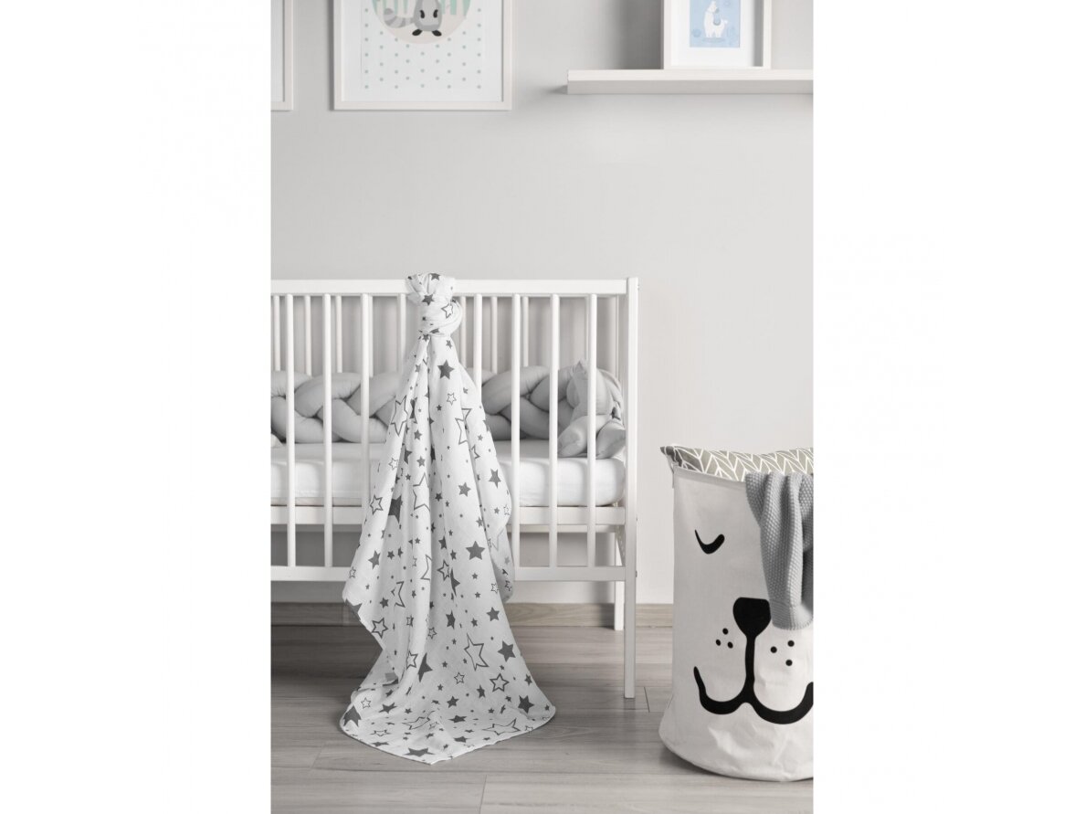 Muslin swaddle blanket – stars 3