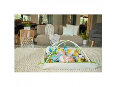 TINY FARM GYMINI KICK & PLAY Tiny Love 4 TINY FARM GYMINI KICK & PLAY Tiny Love 4